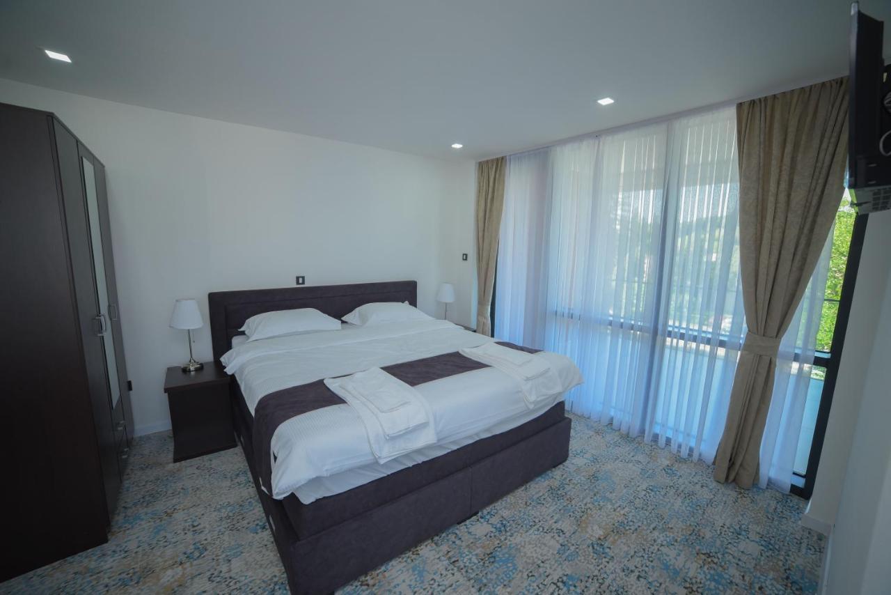 וליקה קלדושה Motel Grand מראה חיצוני תמונה